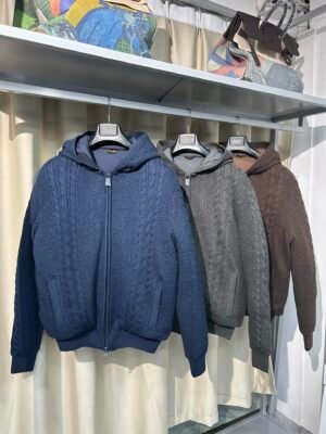 Wool knitting, goose down filling